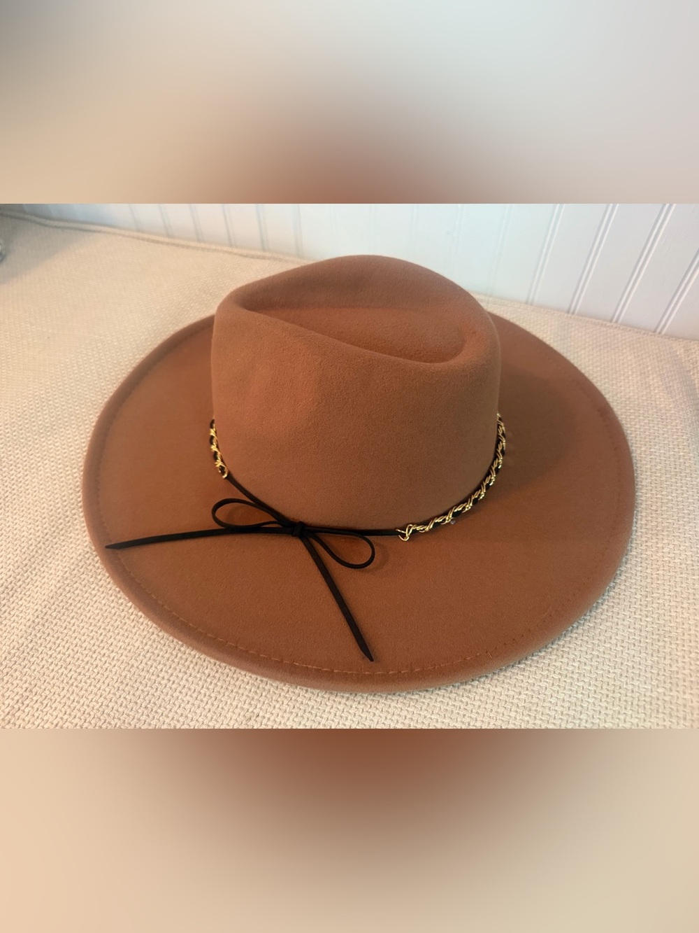 Lulla Collection Camel colored Wide-Brim Felt Fedora with Black & Gold Chain